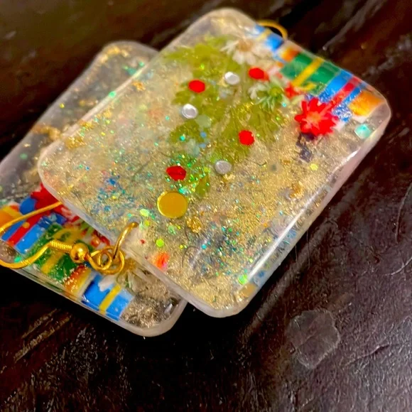 XMAS Handmade Large Pressed Flower Holiday Earrings Christmas Tree Rectangle - Picture 9 of 9